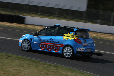 Onsdag den 14. april trænede Christian Siepmann på FDM Jyllandsringen forud for sin debut i Renault DTC Light Cup.